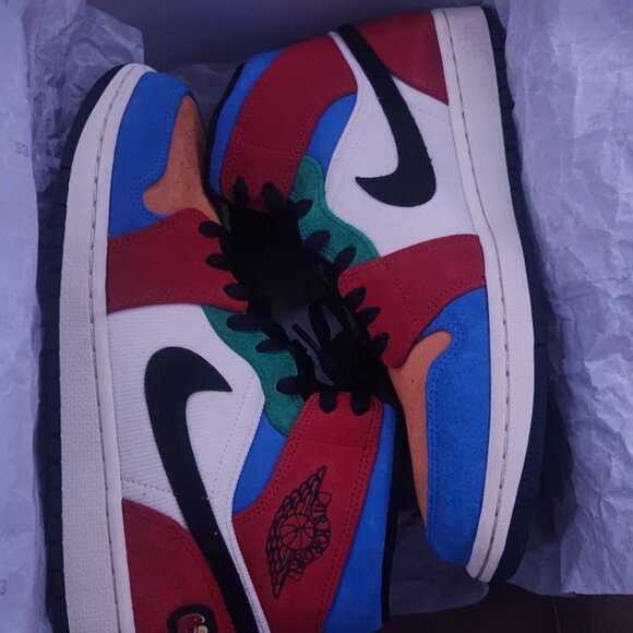 Jordan 1 mids size 10 - Picture 1 of 2